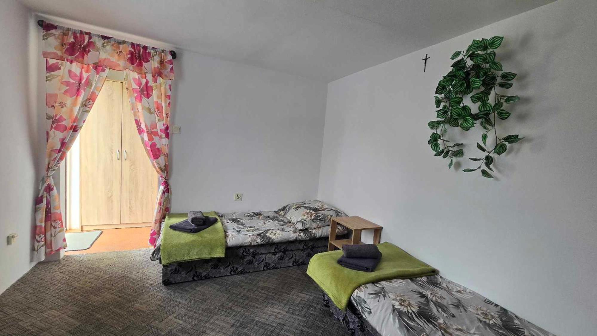 Akacja Pokoje Z Lazienkami Apartamento Ustka Exterior foto