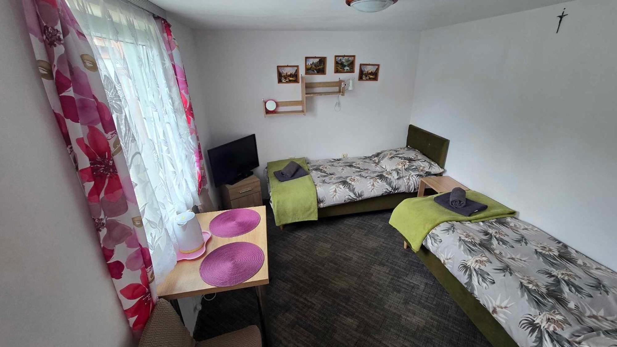 Akacja Pokoje Z Lazienkami Apartamento Ustka Exterior foto