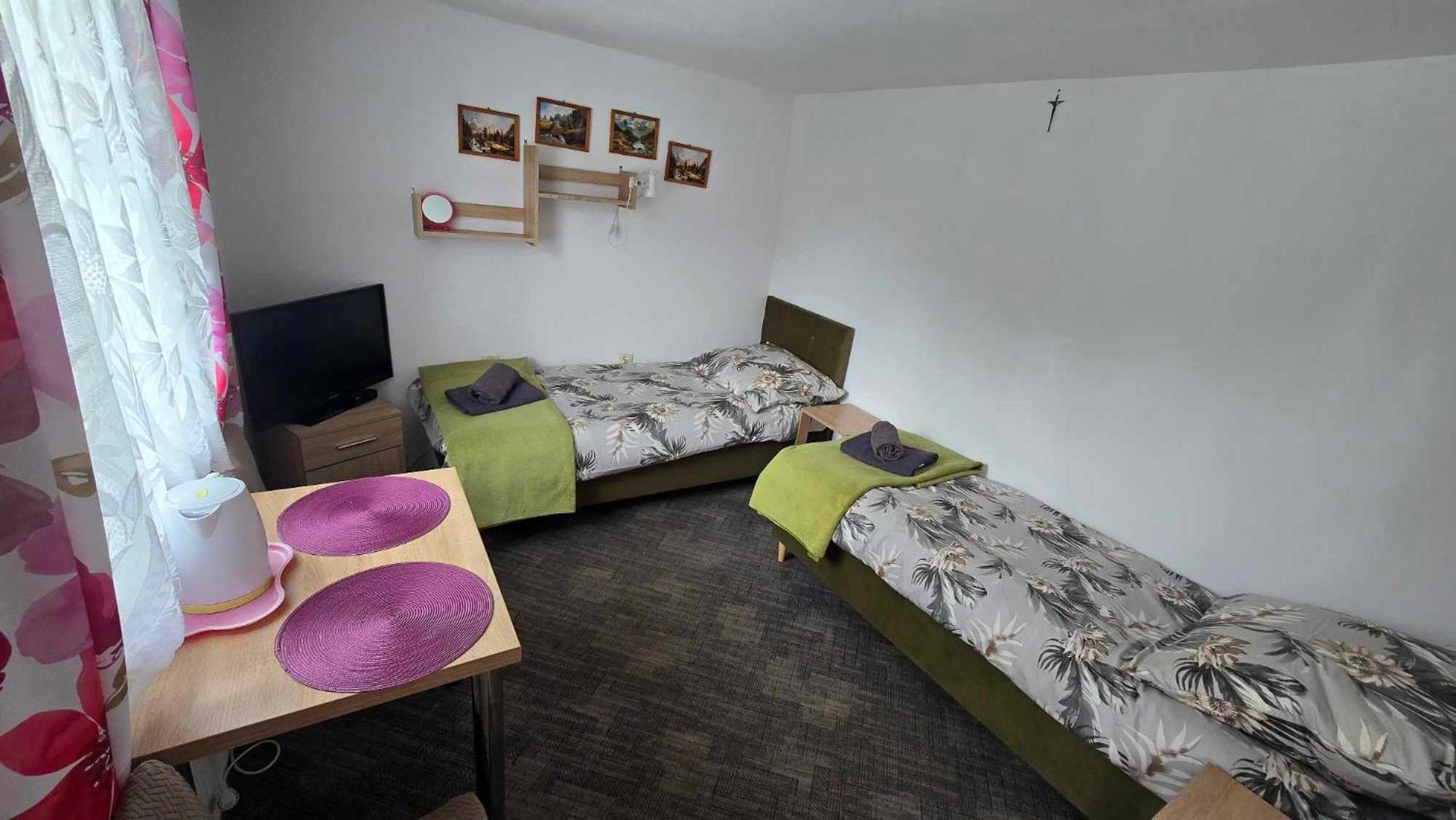 Akacja Pokoje Z Lazienkami Apartamento Ustka Exterior foto